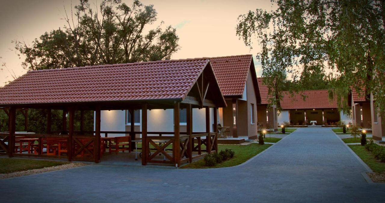 Sunset Bogacs Apartment Bagian luar foto